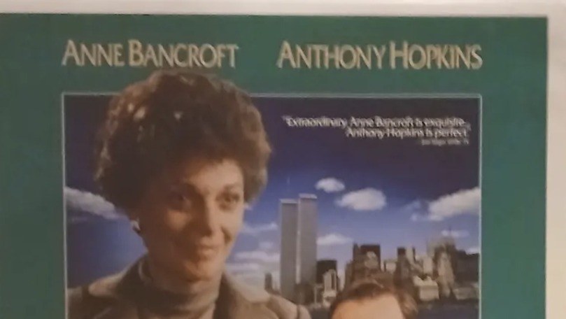 Actual 84 Charing Cross Road — Columbia videocassette promotional poster detail image 2