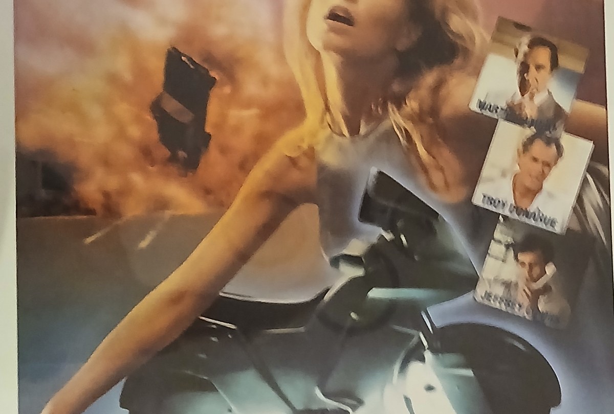 Actual Cyclone — RCA / Columbia videocassette promotional poster detail image 3