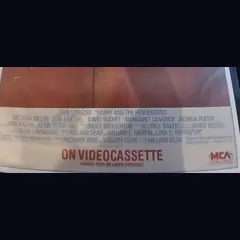 Actual Harry and the Hendersons — home-video promotional poster detail image 4